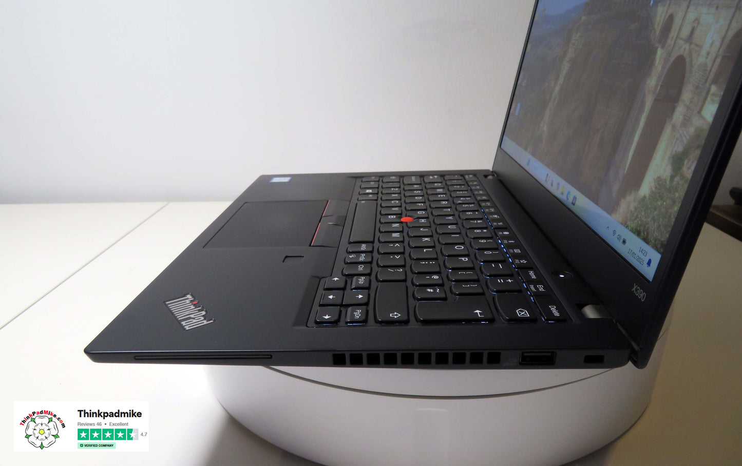 Lenovo ThinkPad x390 i7 1.9Ghz 8665U 16GB RAM 512GB SSD IPS Touch Screen B\L KB (1093)