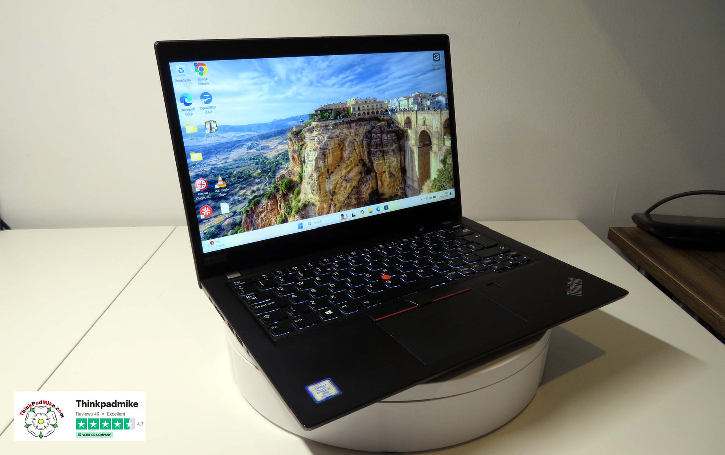 Lenovo ThinkPad x390 i7 1.9Ghz 8665U 16GB RAM 512GB SSD IPS Touch Screen B\L KB (1093)