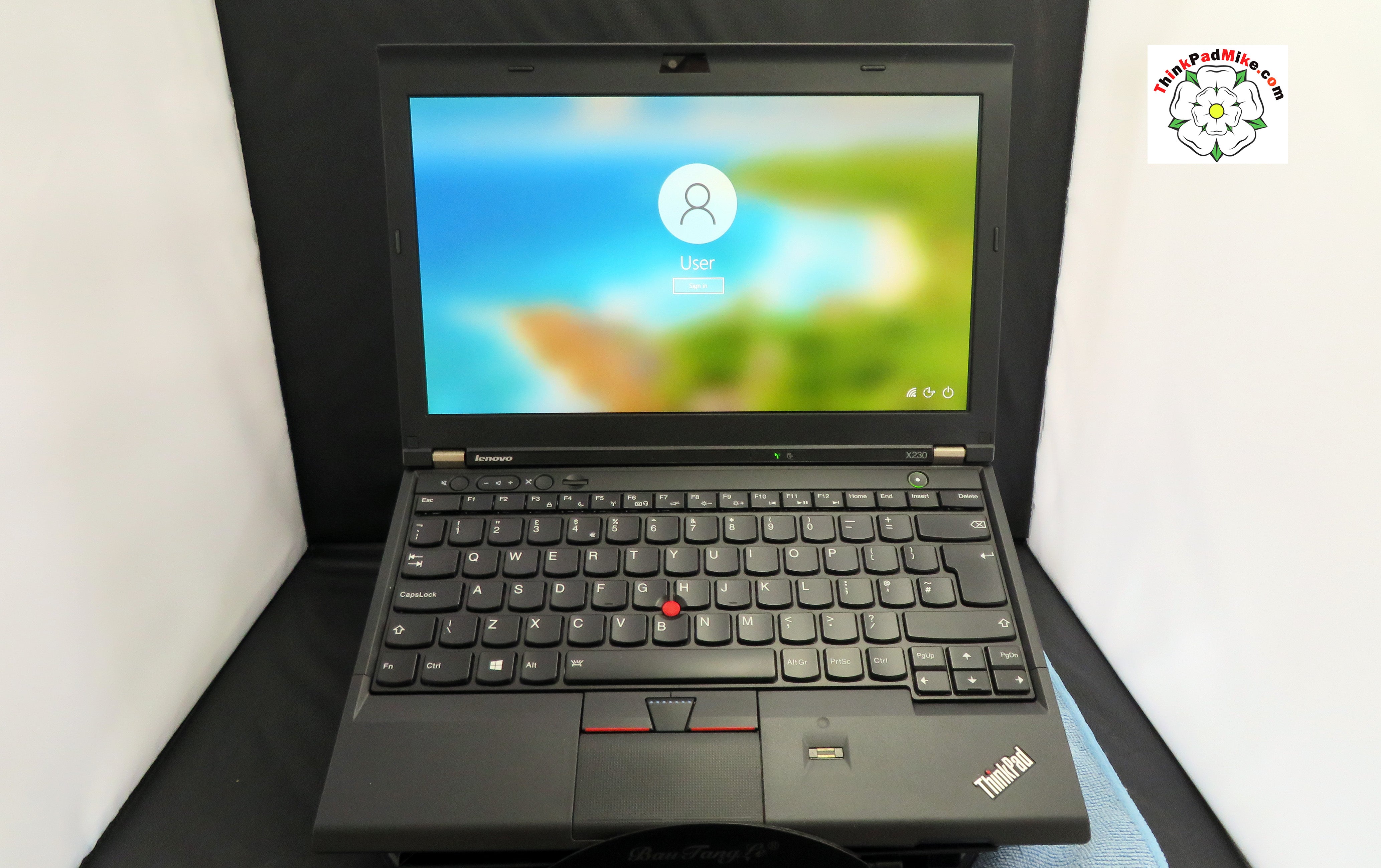 Lenovo ThinkPad x230 i7 3520M 2.9Ghz 16GB RAM 256GB IPS SCREEN B\L KB, WWAN  3gWIN10 (871)