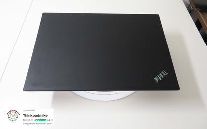 ThinkPad T480 lid exterior with Lenovo logo