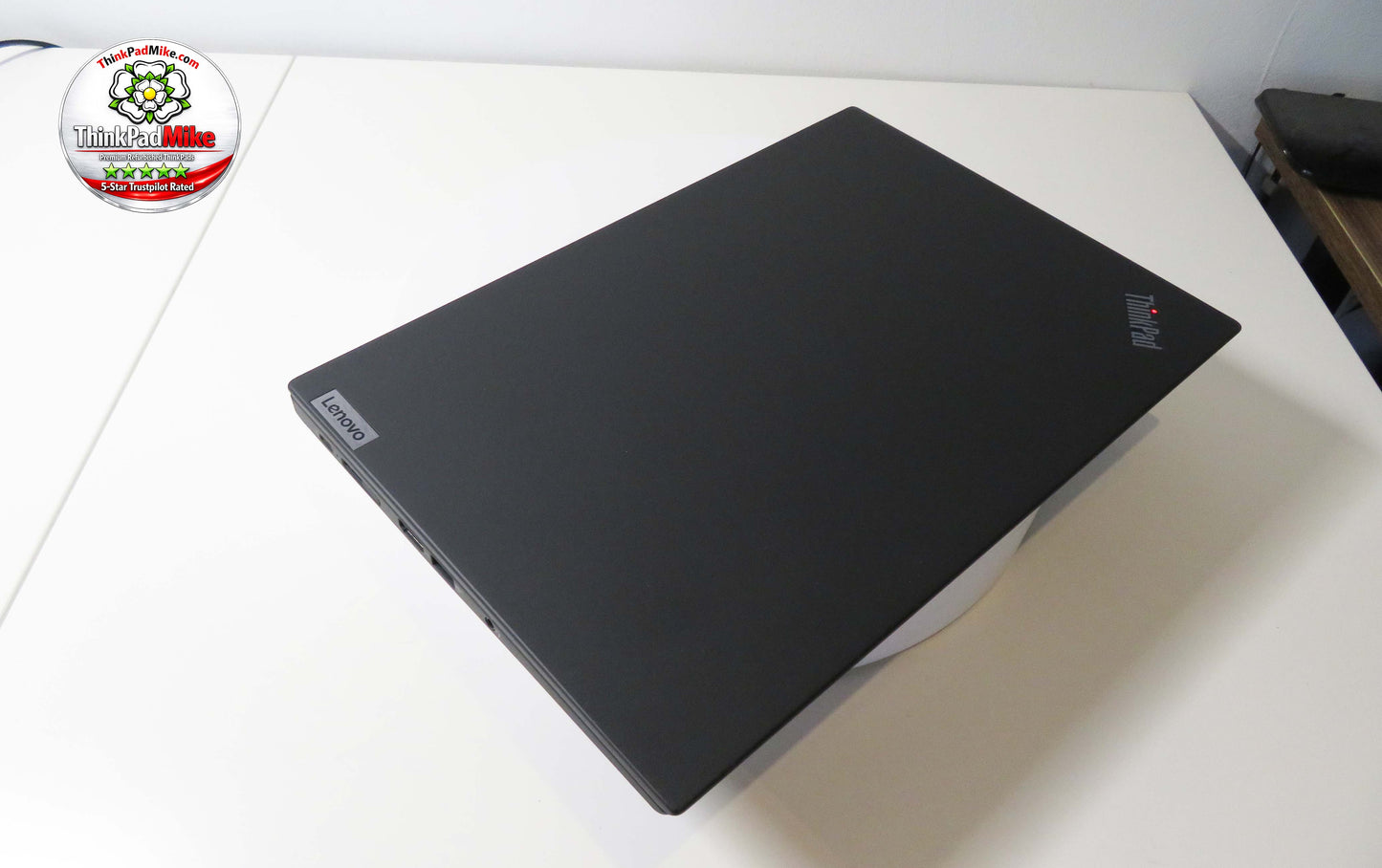 Lenovo ThinkPad T14s AMD Ryzen 7 Pro 8 Core 16GB RAM 512GB SSD IPS WWAN 5g (1346)