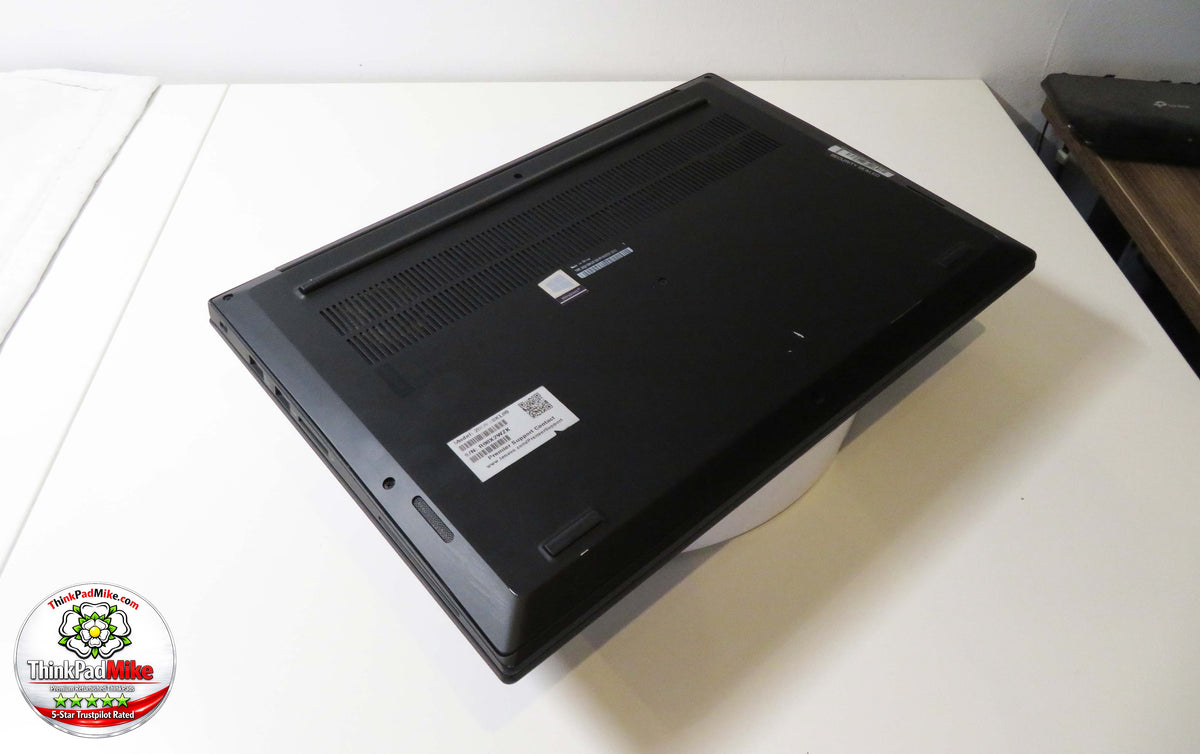 Lenovo ThinkPad x1 Extreme i7 *6 CORE* 9850H 32GB RAM 512GB SSD IPS UHD NVIDIA GTX 1650 (1403)