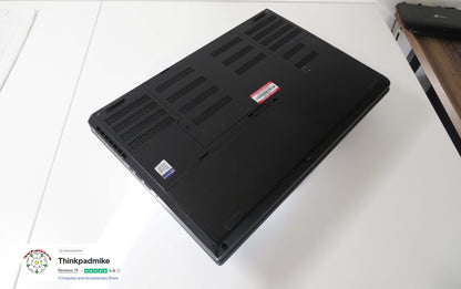 Lenovo ThinkPad P52 i7 *6 CORE* 8850H 2.6Ghz 32GB RAM 512GB SSD IPS B\L KB NVIDIA P1000 (1275)