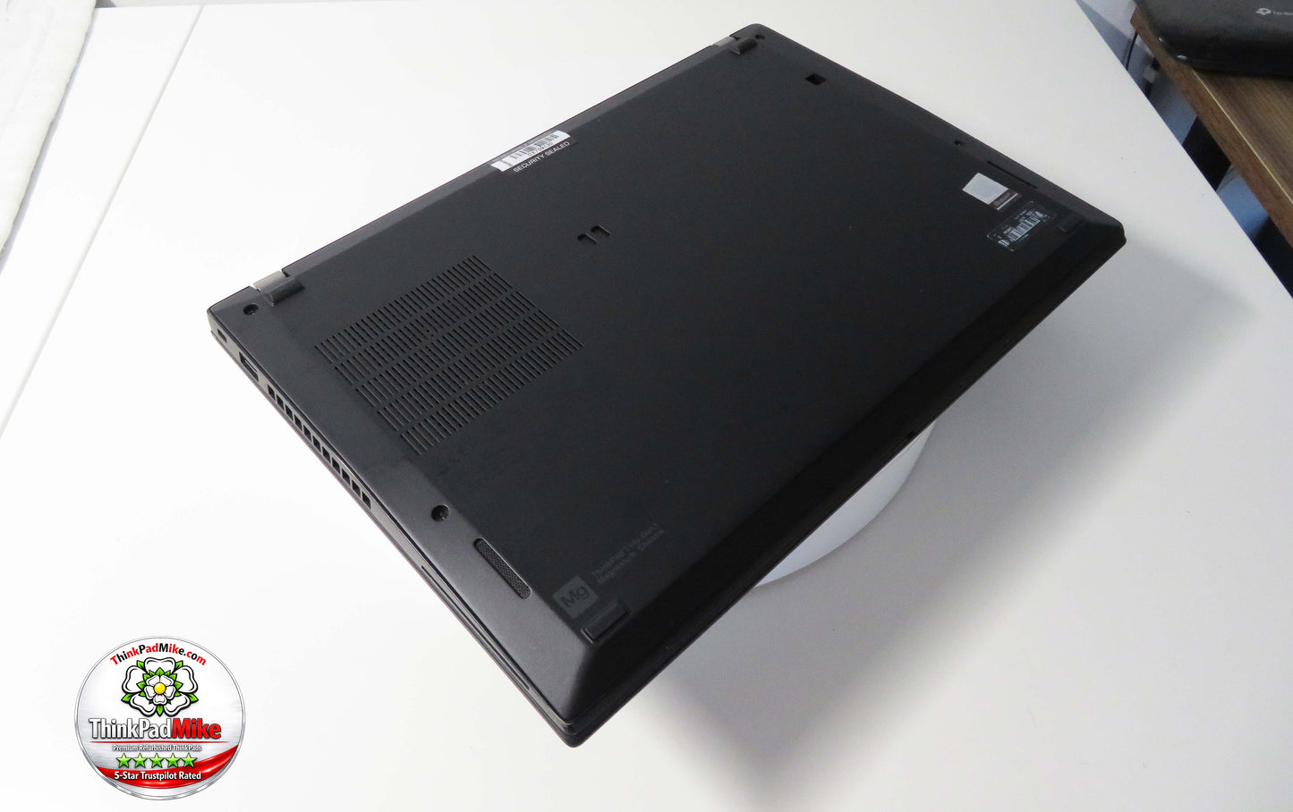 Lenovo ThinkPad T14s AMD Ryzen 7 Pro 8 CORE 16GB RAM 256GB SSD IPS FHD B\LKB (1349)