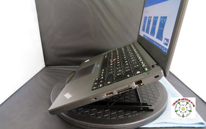 Lenovo ThinkPad x260 i5 6300U 2.4Ghz 8GB RAM 240GB SSD Two Batteries WIN10 (589)