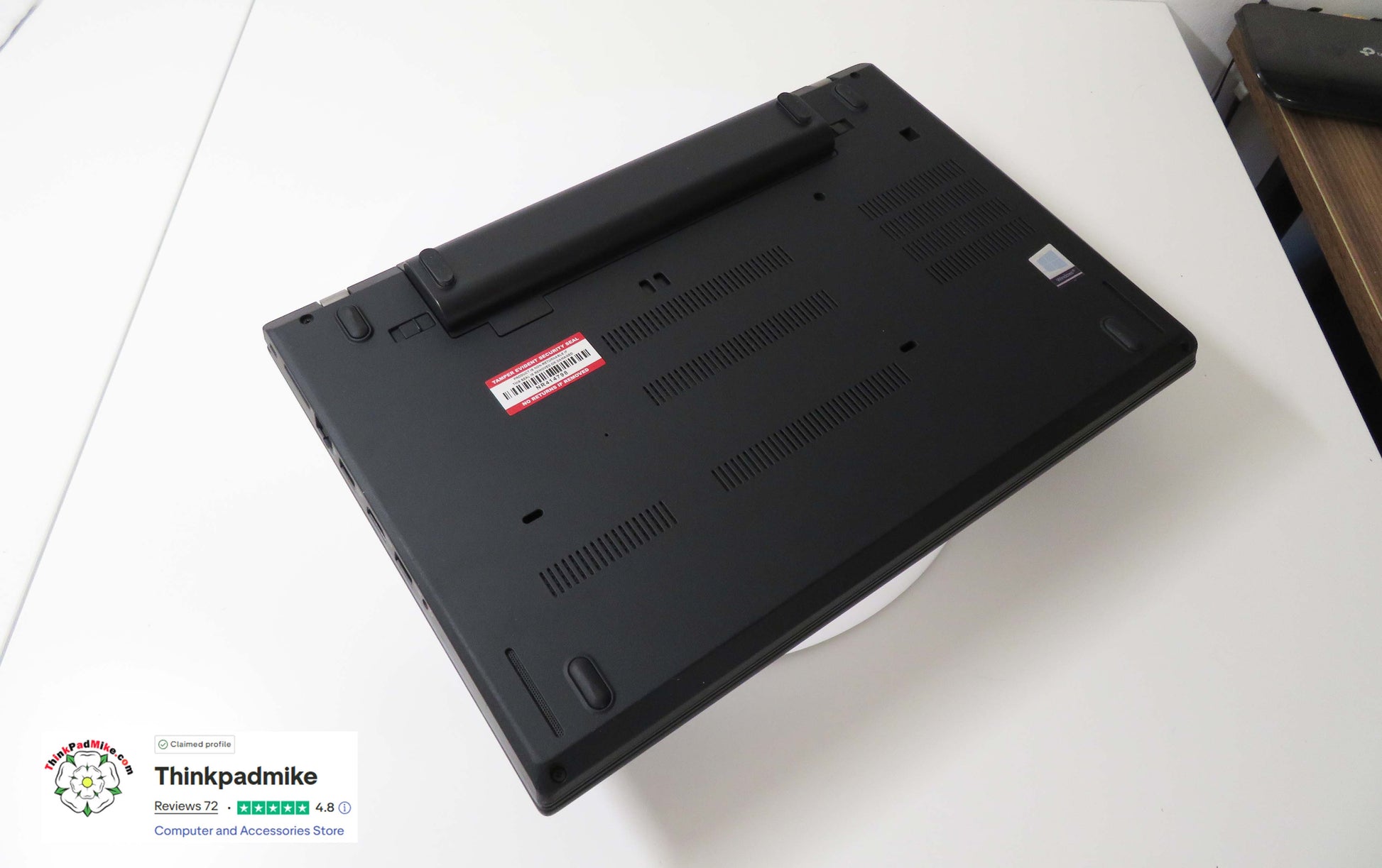 ThinkPad T480 bottom case showing service panels