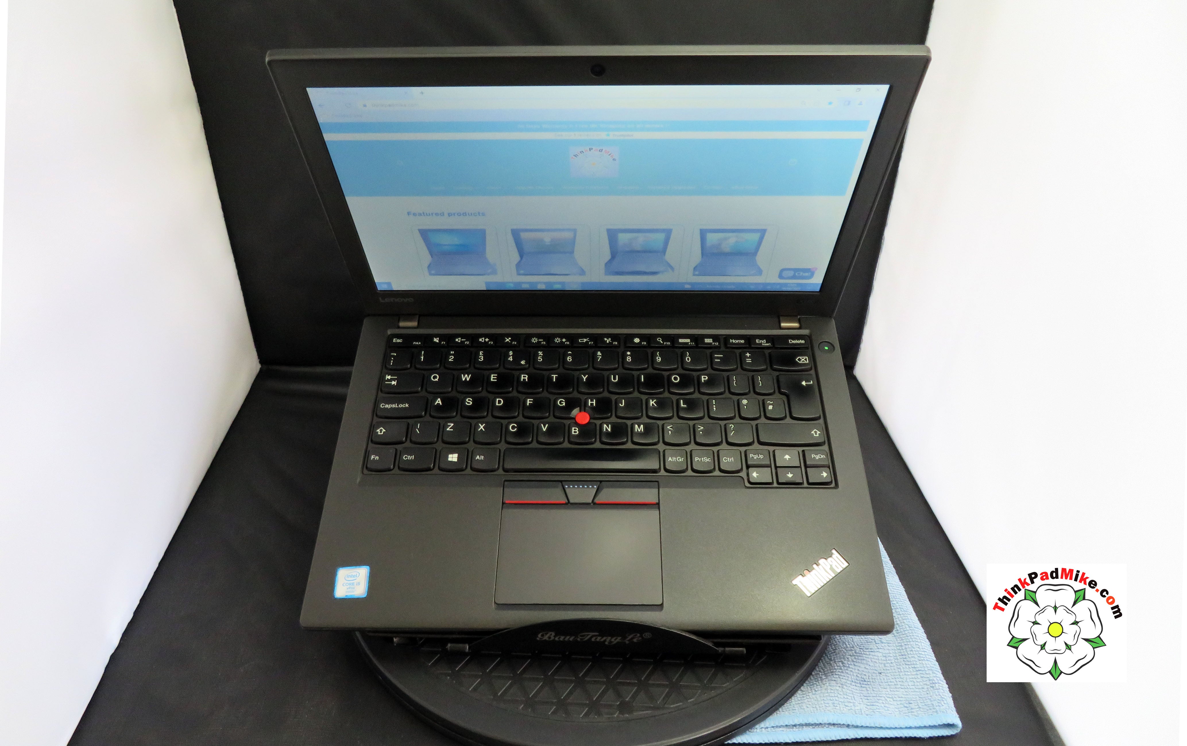 Lenovo ThinkPad x260 i5 6300U 2.4Ghz 8GB RAM 240GB SSD Two Batteries WIN10  (589)