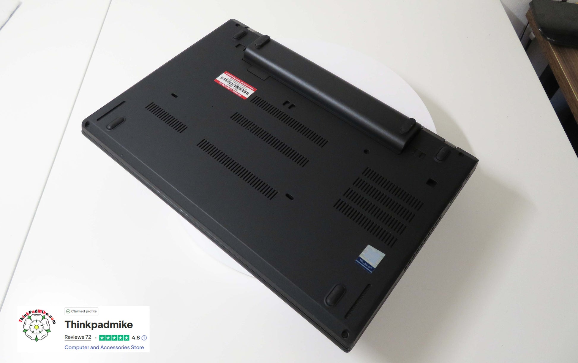 ThinkPad T480 bottom case showing service panels