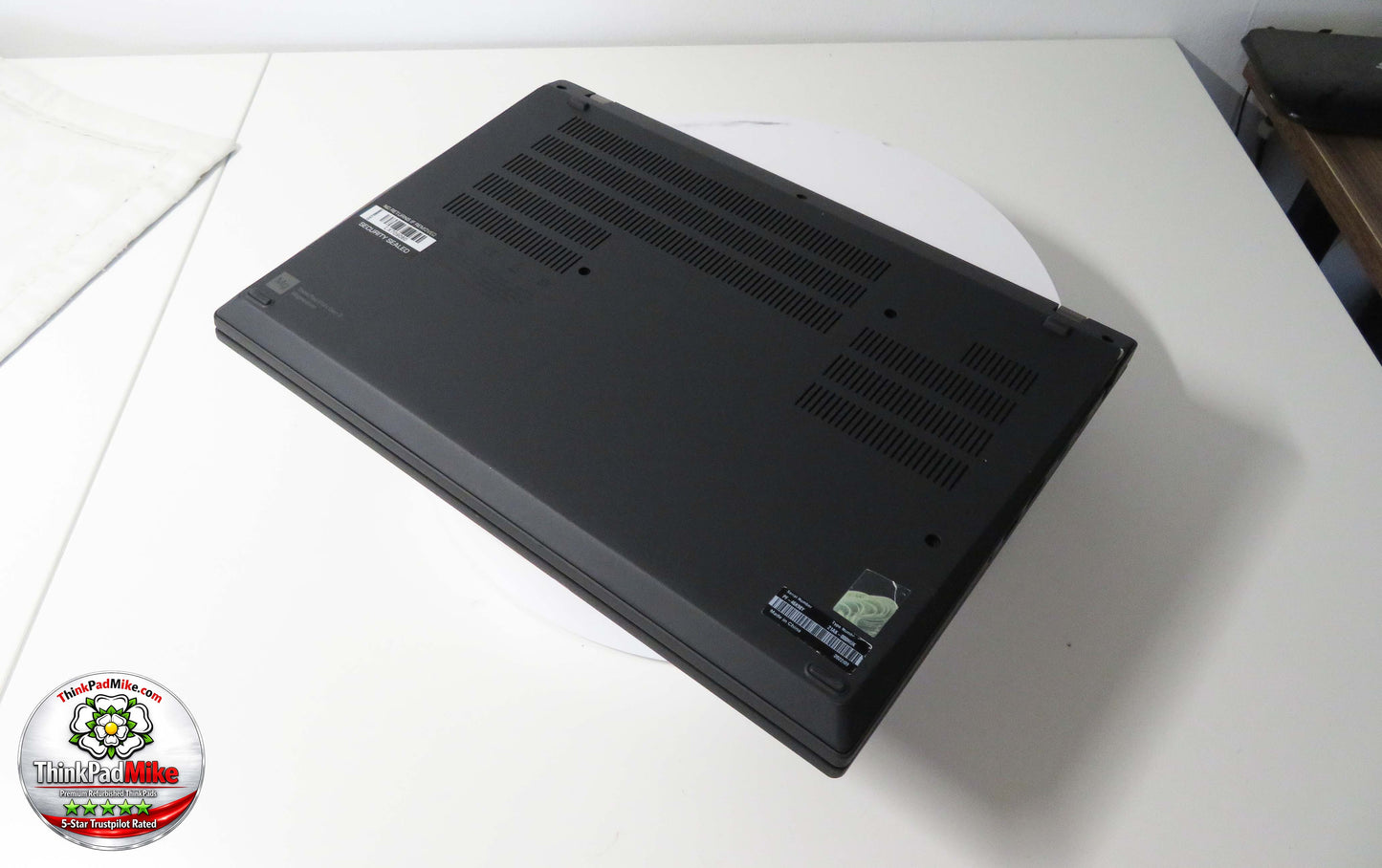Lenovo ThinkPad P14s i7 1260P *12 Core* 20GB RAM 1TB SSD IPS NVIDIA T550 WIN11 (1381)