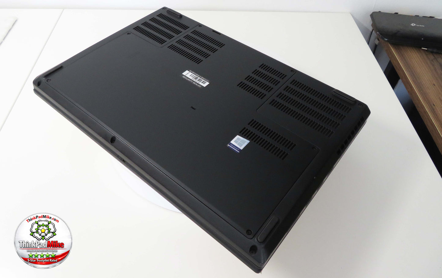 Lenovo ThinkPad P53 i7 *6 CORE* 9850H 2.6Ghz 64GB RAM 1TB SSD IPS B\L KB NVIDIA T1000 (1355)