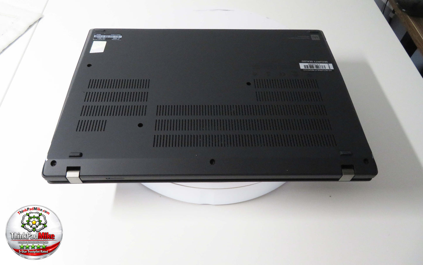 Lenovo ThinkPad P14s i7 1260P *12 Core* 20GB RAM 1TB SSD IPS NVIDIA T550 WIN11 (1381)