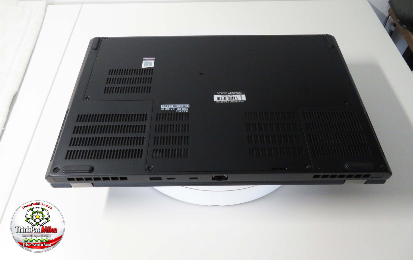 Lenovo ThinkPad P53 i7 *6 CORE* 9850H 2.6Ghz 32GB RAM 512GB + 256GB IPS B\L KB NVIDIA T1000 (1353)