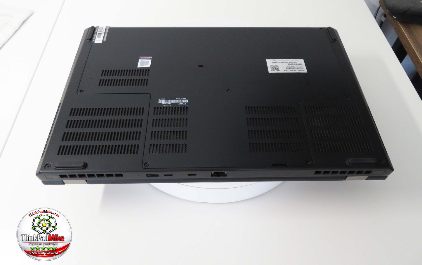 Lenovo ThinkPad P53 i7 *6 CORE* 9750H 2.6Ghz 64GB RAM 512GB SSD IPS B\L KB NVIDIA T2000 (1354)