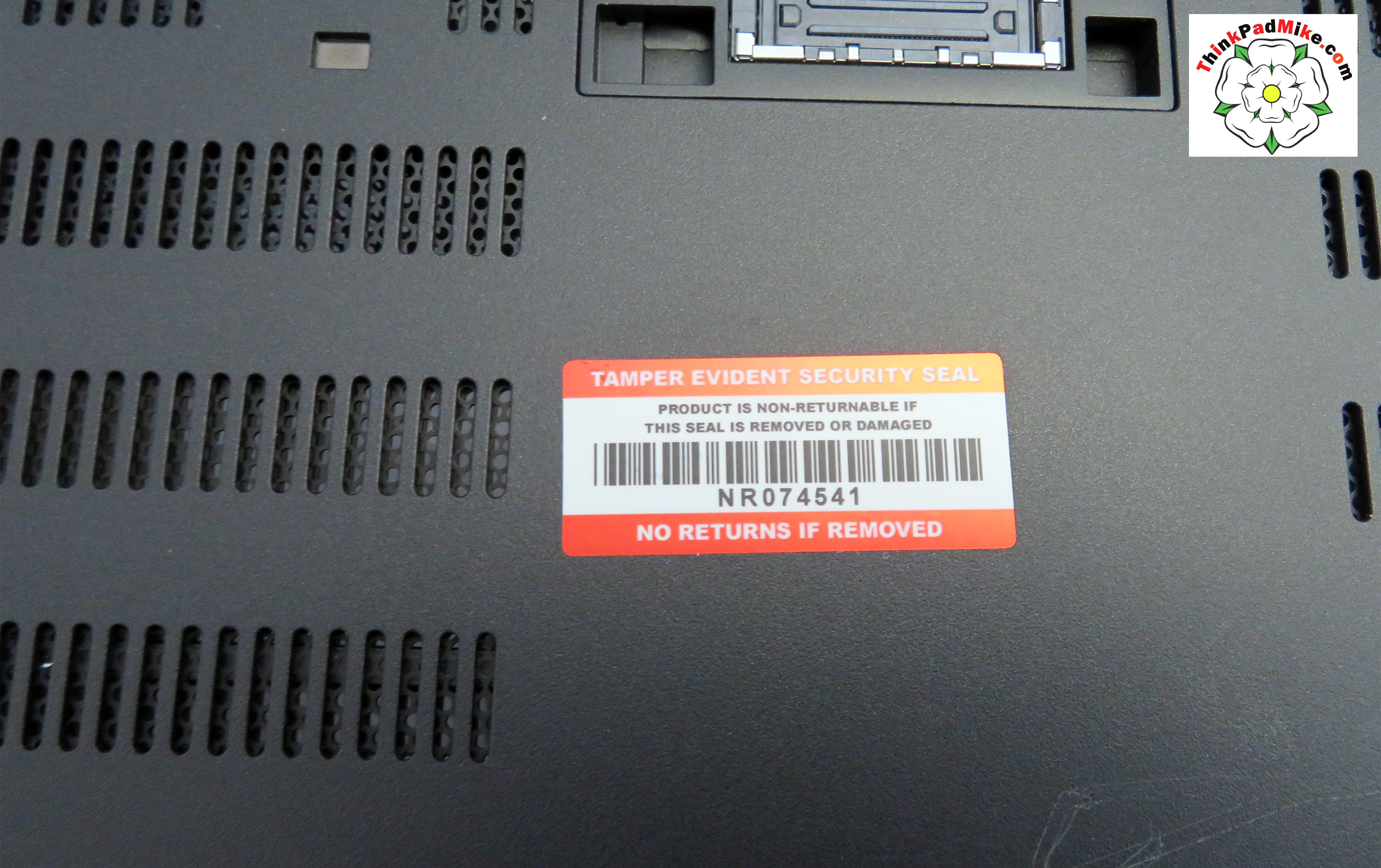 Lenovo ThinkPad P50 i7 6820HQ 32GB RAM 256GB + 256GB + 128GB SSD