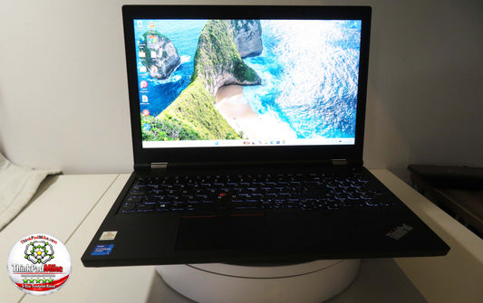 Lenovo ThinkPad P15 i7 11850H *8 CORE* 32GB RAM 512GB SSD UHD NVIDIA T1200 (1401)