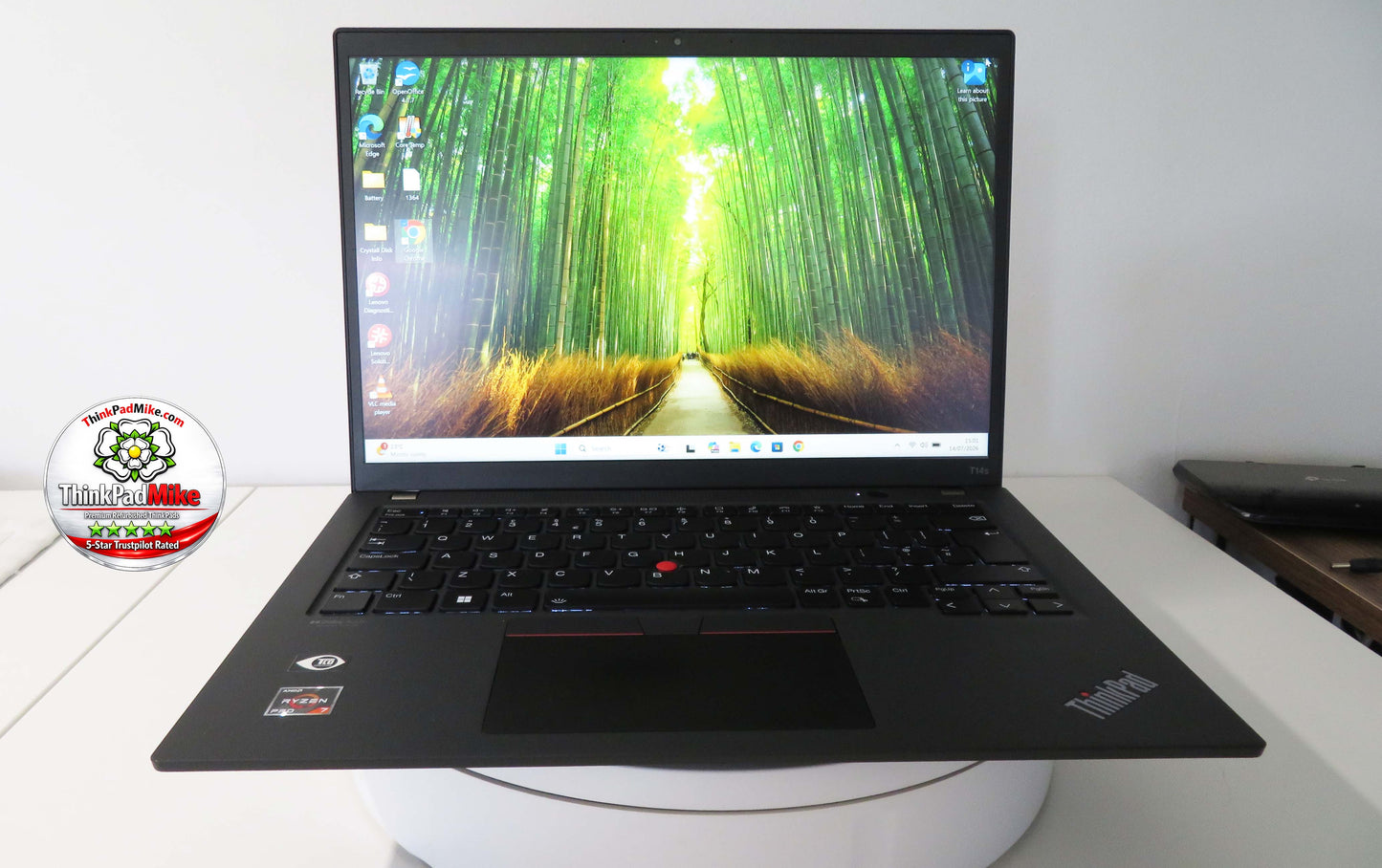 Lenovo ThinkPad T14s AMD Ryzen 7 Pro 8 Core 32GB RAM 512GB SSD IPS TOUCH (1364)