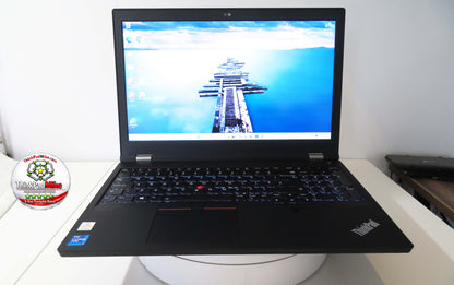 Lenovo ThinkPad P15 i7 11850H *8 CORE* 32GB RAM 512GB SSD UHD NVIDIA T1200 (1377)
