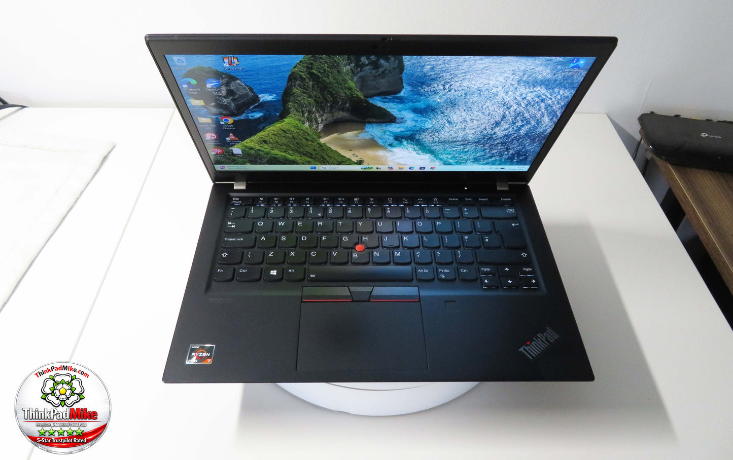 Lenovo ThinkPad T14s AMD Ryzen 7 Pro 8 CORE 16GB RAM 512GB SSD IPS FHD B\L KB (1340)
