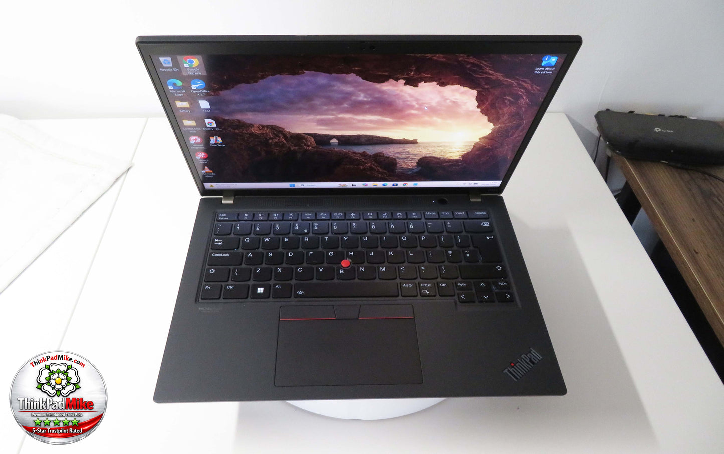 Lenovo ThinkPad P14s i7 1260P *12 Core* 20GB RAM 1TB SSD IPS NVIDIA T550 WIN11 (1381)