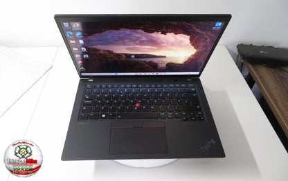 Lenovo ThinkPad P14s i7 1260P *12 Core* 20GB RAM 1TB SSD IPS NVIDIA T550 WIN11 (1381)