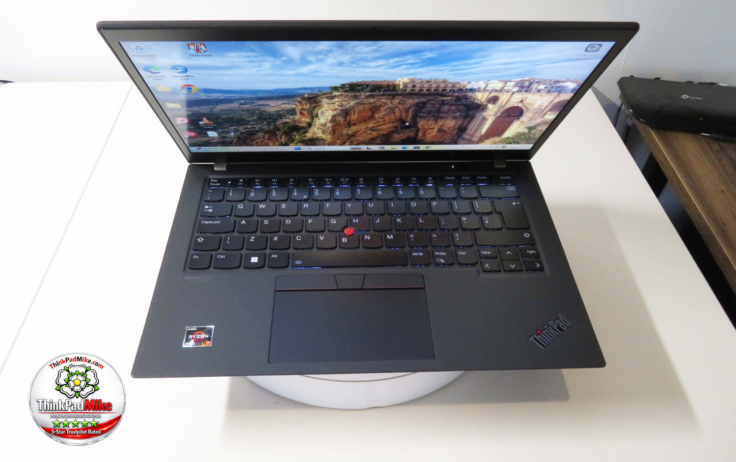 Lenovo ThinkPad T14s AMD Ryzen 7 Pro 8 Core 16GB RAM 512GB SSD IPS WWAN 5g (1346)