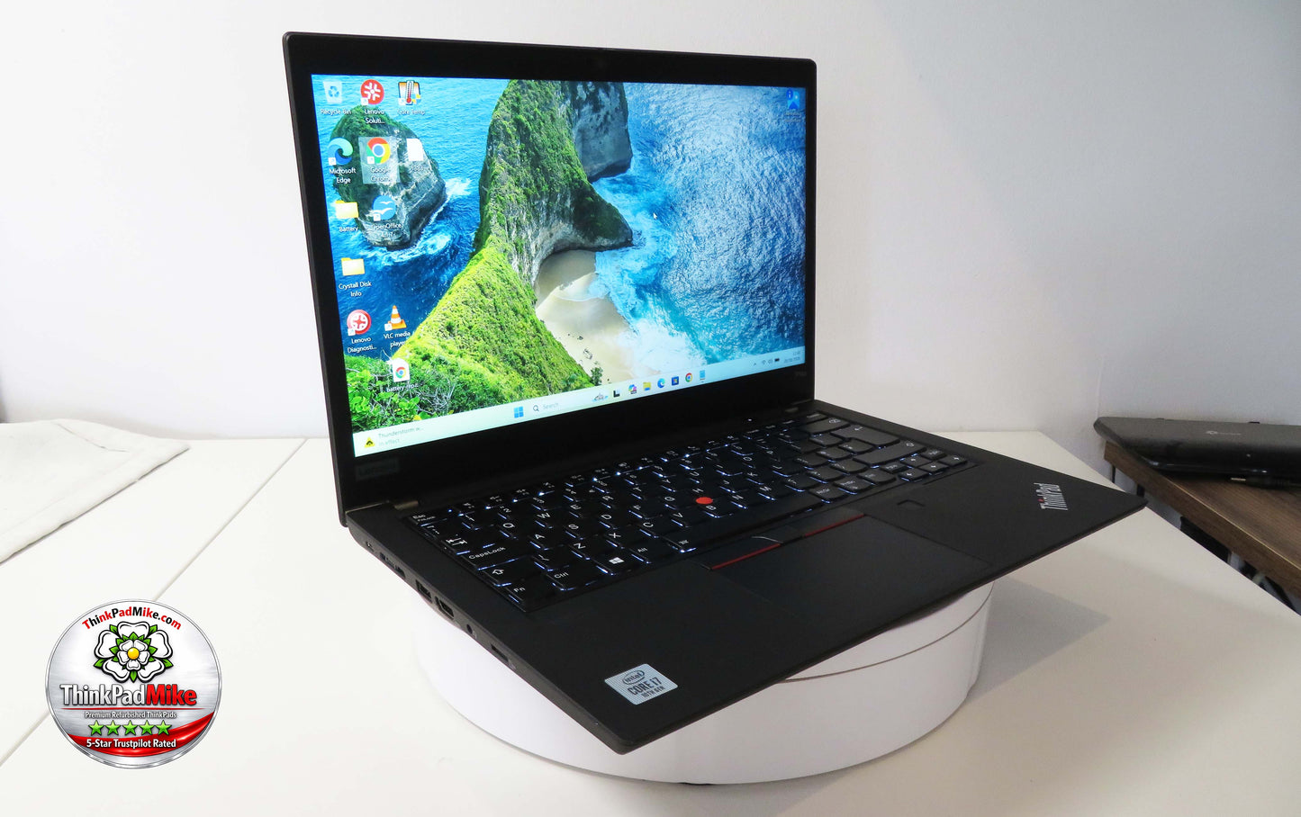 Lenovo ThinkPad P14s i7 10510U 16GB RAM 256GB SSD IPS SCREEN B\L KB (1383)