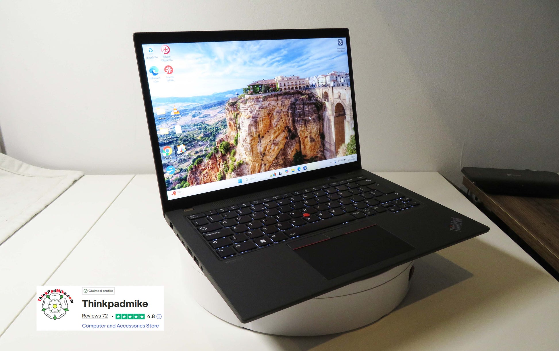 ThinkPad P14s WUXGA IPS display for CAD and design work