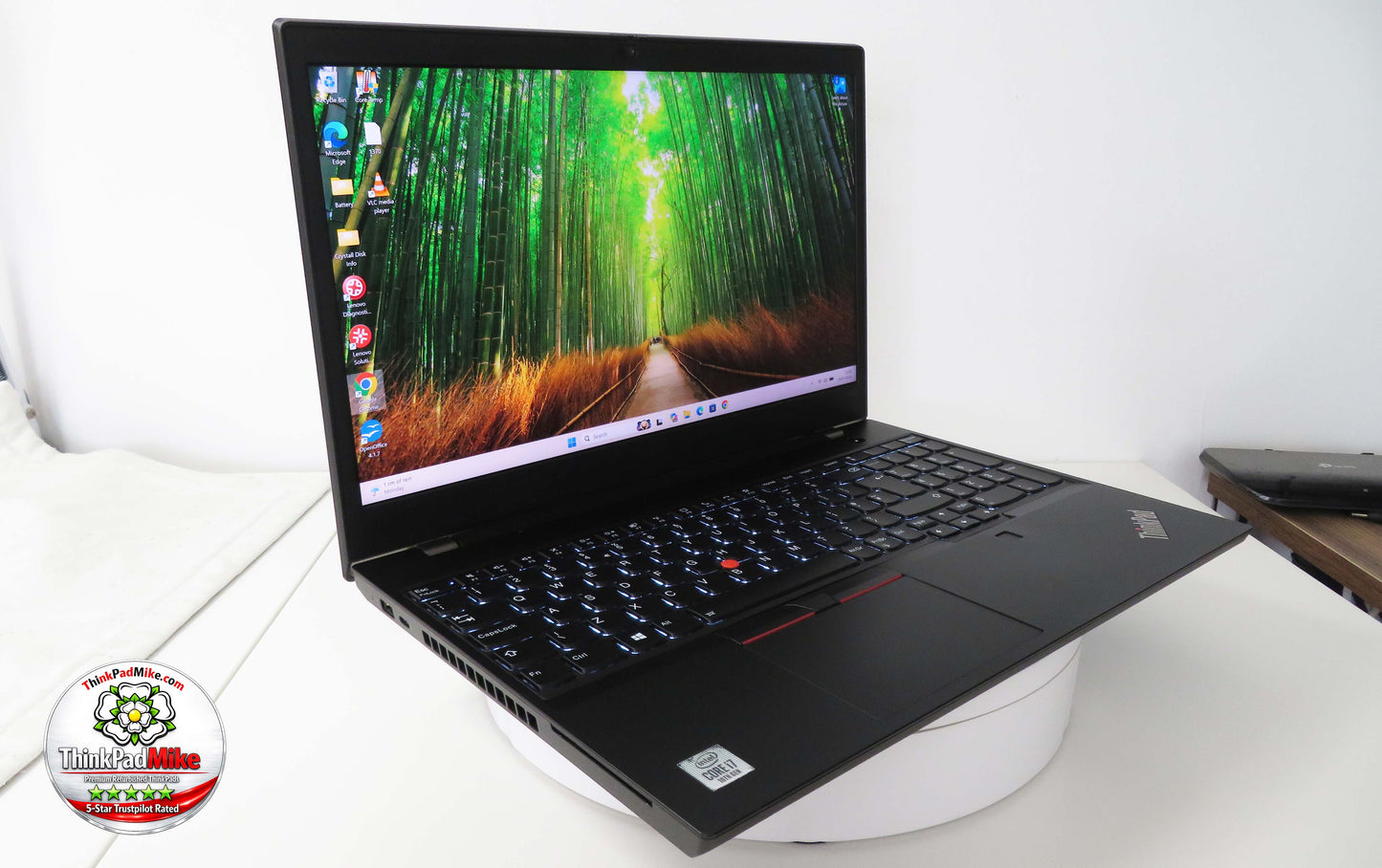 Lenovo ThinkPad T15p i7 10750H *HEX CORE* 32GB RAM 256GB SSD IPS NVIDIA GTX 1050 (1370)