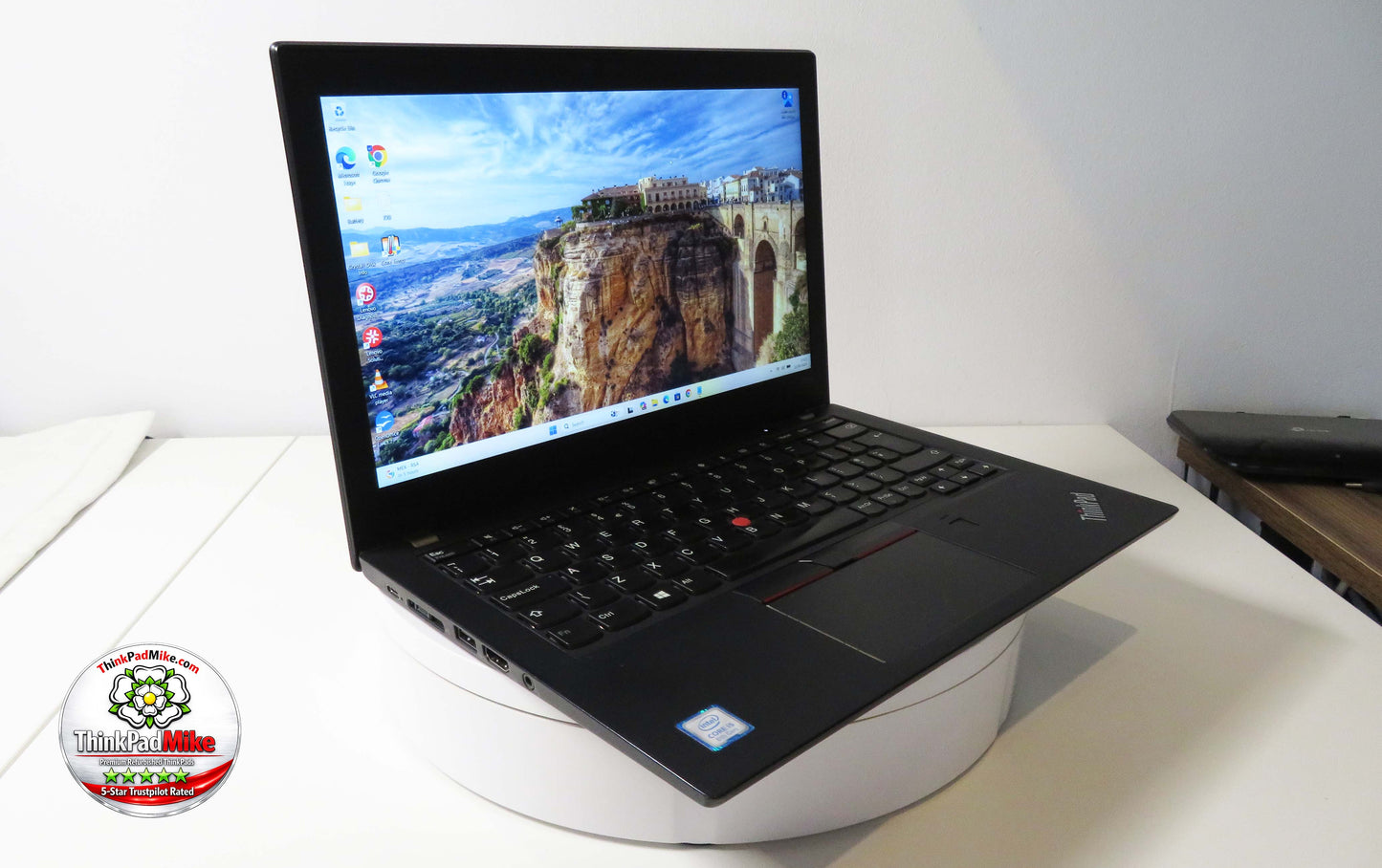 Lenovo ThinkPad x280 i5 8250U 1.6Ghz 8GB RAM 256GB SSD IPS Touch Screen (728)