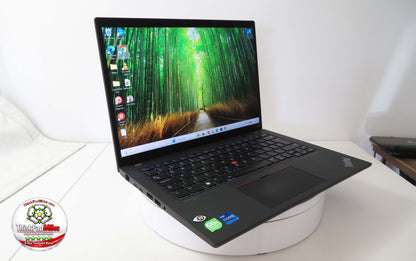 Lenovo ThinkPad P14s i7 1260P *12 Core* 32GB RAM 1TB SSD IPS NVIDIA T550 (1394)