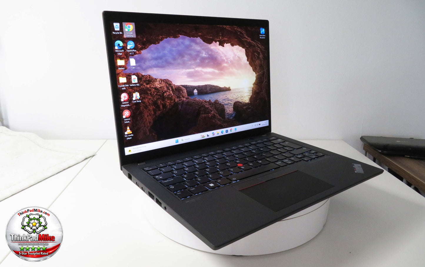 Lenovo ThinkPad P14s i7 1260P *12 Core* 20GB RAM 1TB SSD IPS NVIDIA T550 WIN11 (1381)
