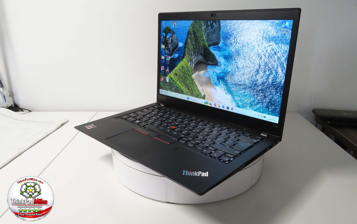 Lenovo ThinkPad T14s AMD Ryzen 7 Pro 8 CORE 16GB RAM 512GB SSD IPS FHD B\L KB (1340)
