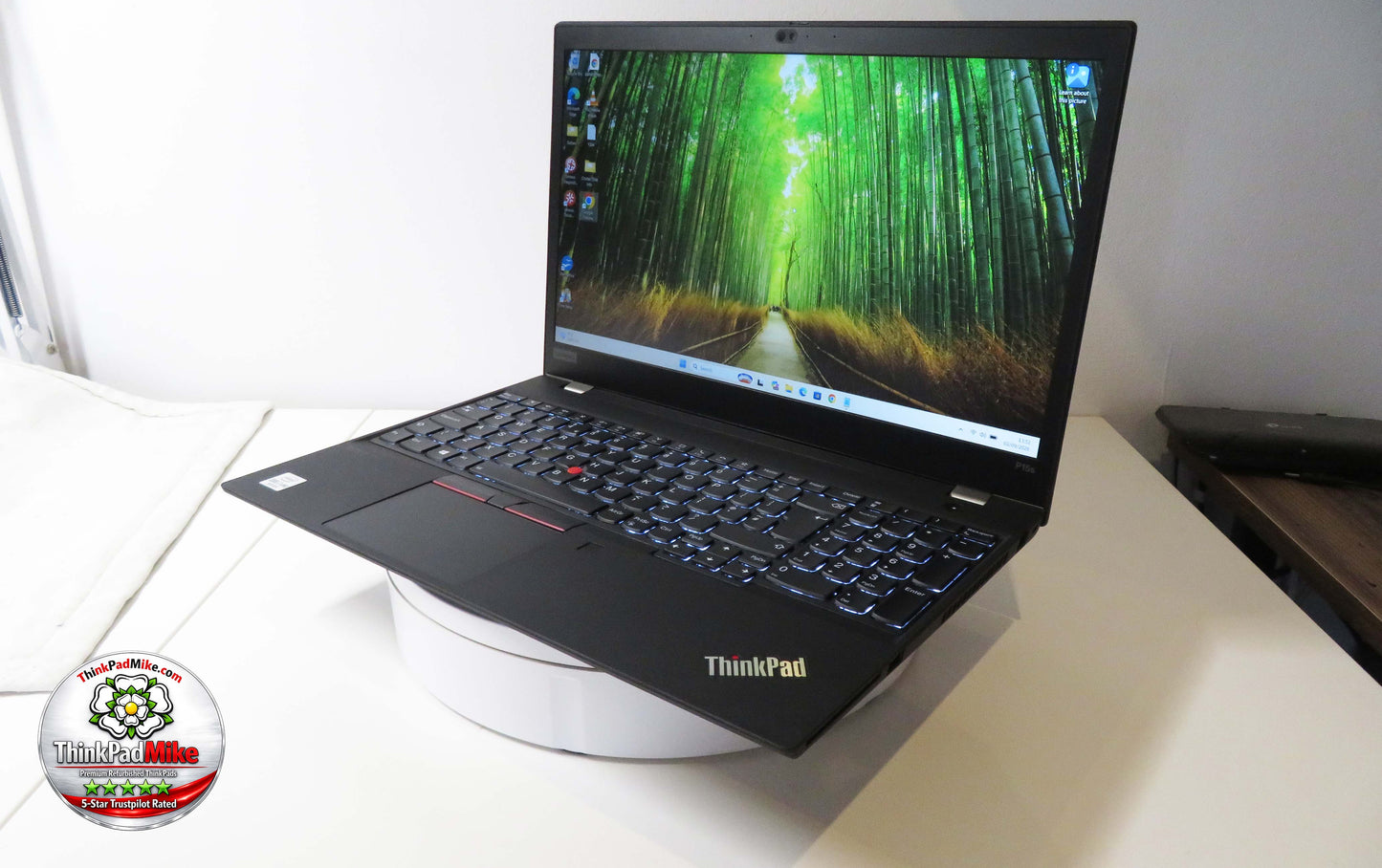 Lenovo ThinkPad P15s i7 10610U 32GB RAM 256GB SSD IPS SCREEN NVIDIA P520 (1384)