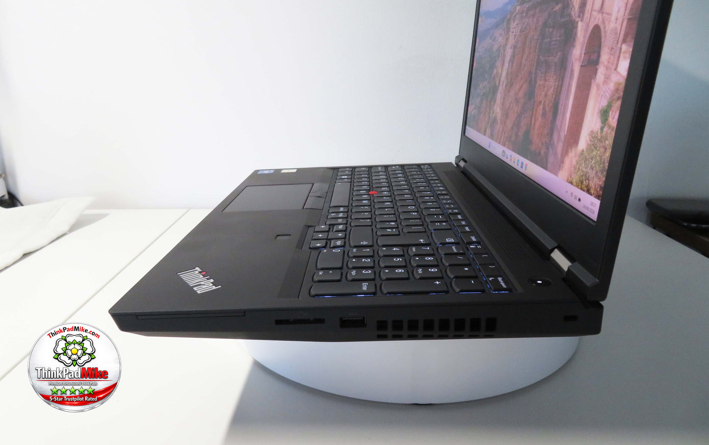 Lenovo ThinkPad P15 i7 11850H *8 CORE* 32GB RAM 512GB SSD UHD NVIDIA T1200 (1357)