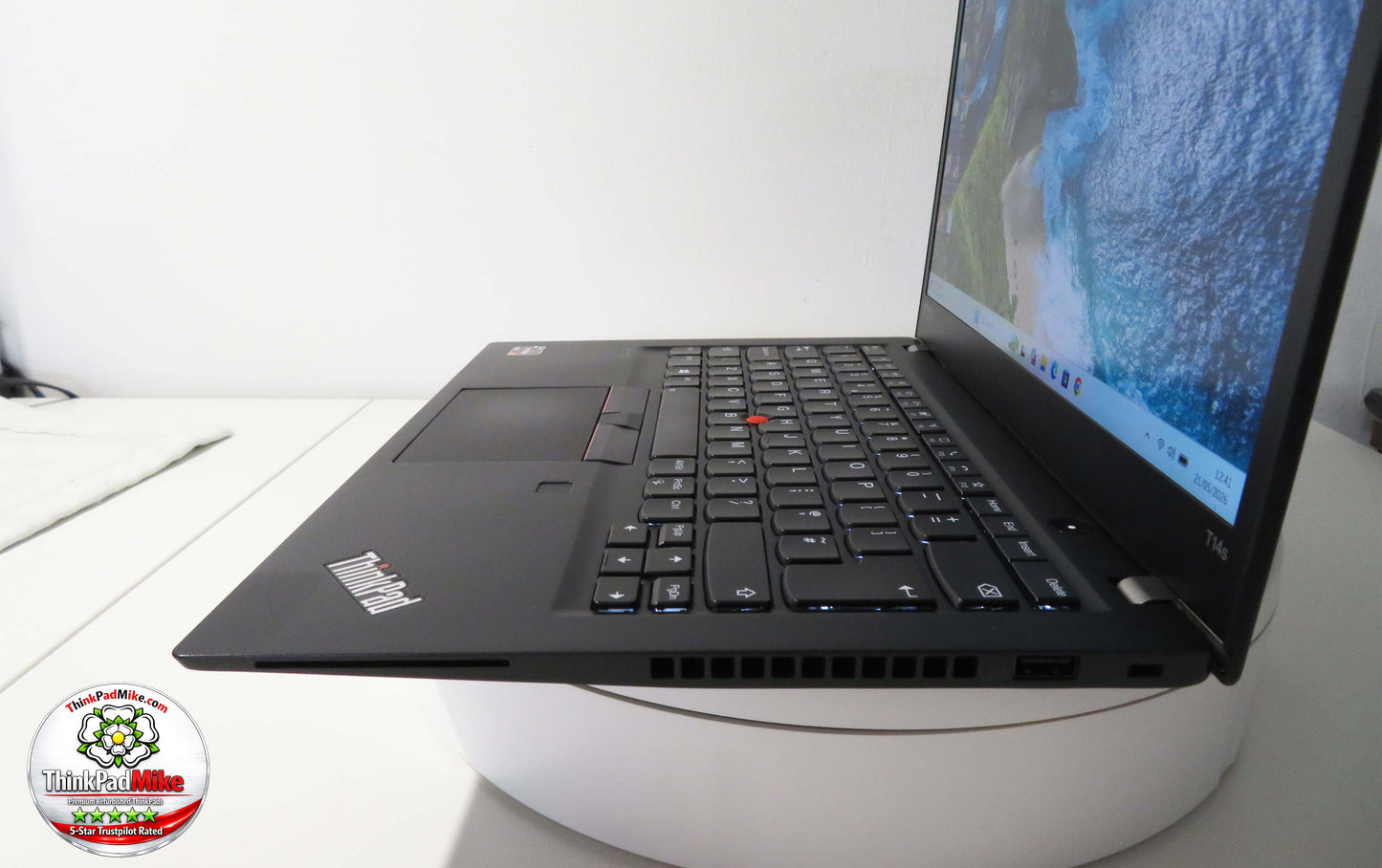 Lenovo ThinkPad T14s AMD Ryzen 7 Pro 8 CORE 16GB RAM 512GB SSD IPS FHD B\L KB (1340)